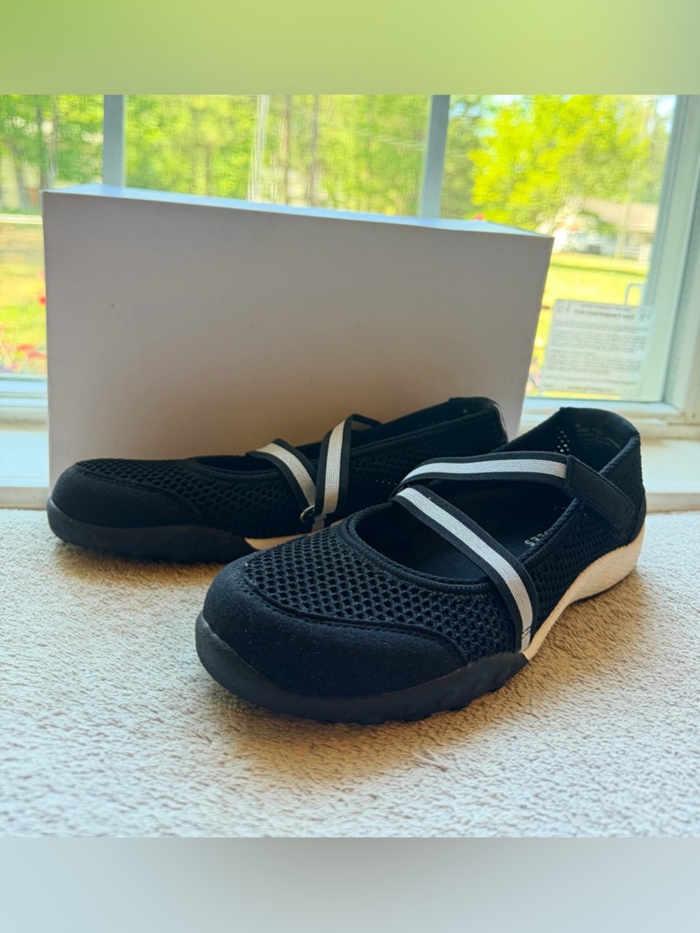 AEROSOLES Black Mesh Mary Jane Sneakers with White Straps